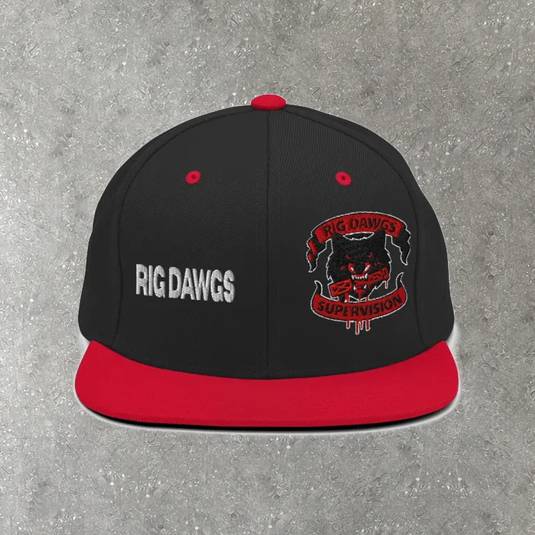 Wolf Patch Snapback in black / red