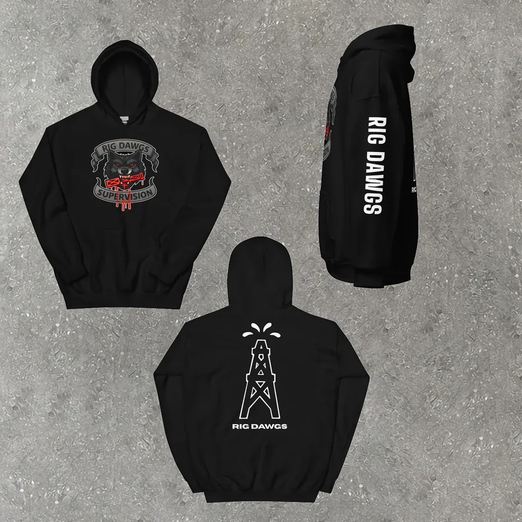 Wolf Patch Hoodie in black